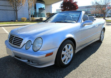 clk benz mercedes 320 for sale  Bohemia