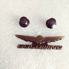 Pin lapel pin d'occasion  Lille-