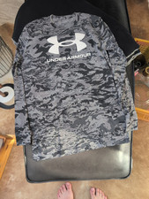 Under armour funktionsshirt gebraucht kaufen  Aschheim