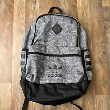 Adidas Original Mochila Base Gris Ligera Laptop Bolsillo Atlético 5810 segunda mano  Embacar hacia Argentina