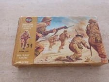 Soldatini airfix armata usato  Calcinaia