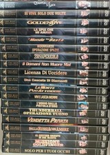 Pacchetto collezione 007 usato  Chieti