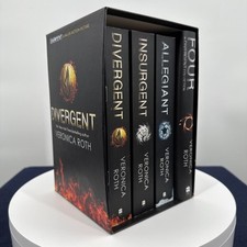 The Divergent Series Four Book Collection Box World Of Divergent Veronica Roth comprar usado  Enviando para Brazil