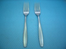 Conjunto de 2 garfos de jantar International HOJE 7 1/2" talheres de aço inoxidável luxo. comprar usado  Enviando para Brazil