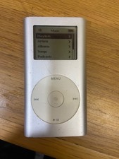 Silver apple ipod for sale  PWLLHELI