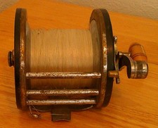 Molinete de pesca vintage Penn Long Beach pat'd 500 jardas oceano casas de água salgada comprar usado  Enviando para Brazil