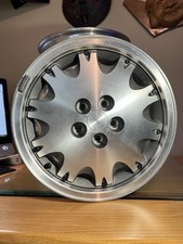 Aro de roda de liga leve 15” OEM Chrysler LeBaron Dodge Plymouth 1987-1989 5 lugares comprar usado Aro de roda de liga leve 15” OEM Chrysler LeBaron Dodge Plymouth 1987-1989 5 lugares comprar usado  Enviando para Brazil