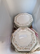 eternal beau dinner services for sale  ILKESTON