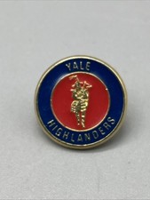 Usado, Yale University Scottish Highlanders Crest Bagpipe Lapel Hat Pin “RARE” Antique? comprar usado  Enviando para Brazil