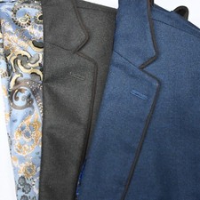 Lote 2 Jaquetas Casaco Esportivo Van Heusen 44L Marrom Azul Marinho Herringbone Blazer de Flanela comprar usado Lote 2 Jaquetas Casaco Esportivo Van Heusen 44L Marrom Azul Marinho Herringbone Blazer de Flanela comprar usado  Enviando para Brazil