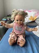 Jolie poupée bébé d'occasion  Nanterre