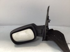 Specchietto retrovisore sinist usato Specchietto retrovisore sinist usato  Italia