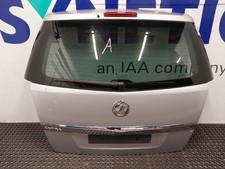 Tailgate boot vauxhall for sale Tailgate boot vauxhall for sale  WINSFORD