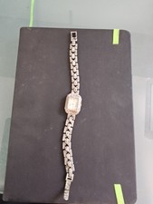Montre bracelet femme d'occasion  La Trinité