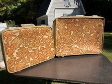 Towncraft vintage suitcase for sale  Cooks