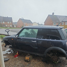 Breaking 2004 mini for sale  SWADLINCOTE