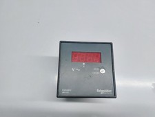 Voltímetro digital monofásico Schneider Electric Conzerv dm1210 comprar usado  Enviando para Brazil