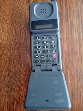 Retro motorola flip for sale  CARDIFF