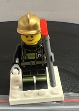 Lego minifigura pompiere usato  Fiorano Modenese