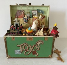 Enesco treasure chest for sale  Fort Wayne