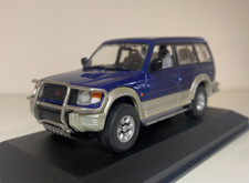 Mitsubishi Pajero LWB 1994   1:43 Minichamps  430 163470  Models CONVERSIONS comprar usado  Enviando para Brazil
