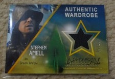 Cartão de guarda-roupa Arrow temporada 4 M18 um pedaço de guarda-roupa Green Arrow STEPHEN AMELL comprar usado  Enviando para Brazil