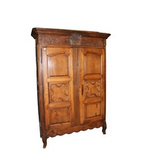 Armadio provenzale legno usato  Barletta