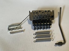Guitarra elétrica 2020's FRT-02000 preta cromada Cosmo Floyd Rose ponte tremolo comprar usado  Enviando para Brazil