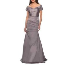 Vestido maxi LA FEMME prata com miçangas fora do ombro plissado cetim sereia 0 = XS comprar usado  Enviando para Brazil