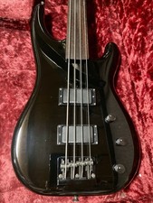 Fernandes frb fretless d'occasion  Expédié en Belgium