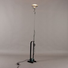 Flos toio lampe d'occasion  Expédié en France