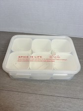 Suporte de especiarias 6 compartimentos cada um com colheres pequenas de plástico economizador de espaço cozinhar comprar usado  Enviando para Brazil