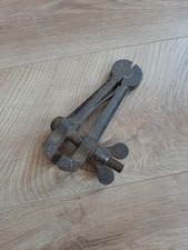 Ancien etau main d'occasion  Onville