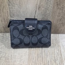 Coach medium corner for sale  Colbert