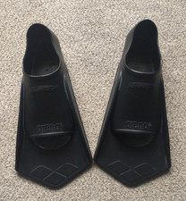 Arena black powerfins for sale  ASHBOURNE