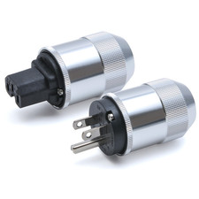 Oyaide power plug d'occasion  Expédié en France