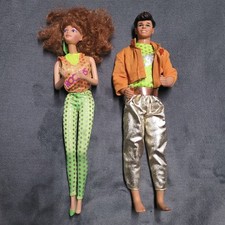 Barbie Rockers Diva Y Derek Conjunto Muñecas Bailando Acción Con Trajes No Completo segunda mano  Embacar hacia Mexico