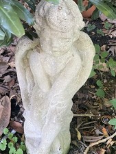Usado, estátua de jardim antiga de cimento estátua de anjo desgastado anjo querubim comprar usado  Enviando para Brazil