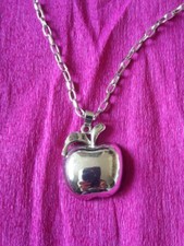 Collier pomme plaqué d'occasion  Paris XVII