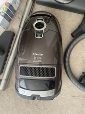 Miele uniq s8990 for sale  Emeryville