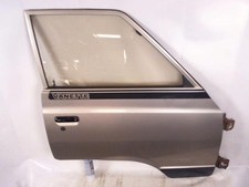 Porte droit nissan d'occasion  Parthenay