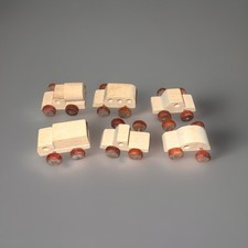 Holz Autos Spielzeug Autos Wood, Waldorf Handgemacht. Verschiedene 3.5cm comprar usado  Enviando para Brazil