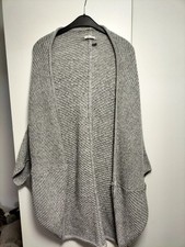 Pus jacke strickcape gebraucht kaufen  Ottensoos