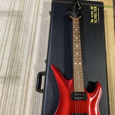 Guitarra elétrica Schecter Diamond Series A-1 vermelha com estojo rígido comprar usado Guitarra elétrica Schecter Diamond Series A-1 vermelha com estojo rígido comprar usado  Enviando para Brazil