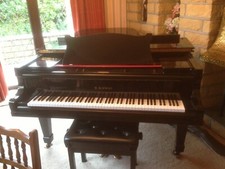 Kawai 750 grand for sale  DEESIDE