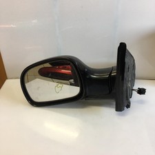 Specchietto retrovisore sinist usato  Italia