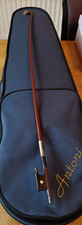 Arnold voigt bow. usato  Spedire a Italy