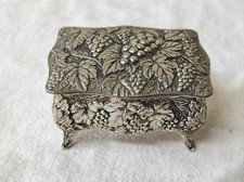 Ancienne boite bijoux d'occasion  Chambon-sur-Voueize