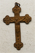 Croix pendentif laiton d'occasion  Arronville