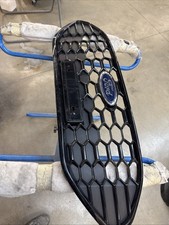 Griglia anteriore ford usato  Genova
